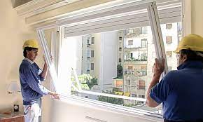 Instalación de ventana de aluminio